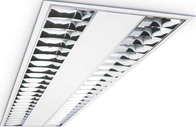 EFix TBS recessed downlight 



Philips

www.philips.com

Recessed downlight



Lamped with TL5 bulb



Measures 2 inches in height



Flat rim fits into exposed, concealed, and plaster ceilings



Can be adjusted to provide direct or direct/indirect lighting



Optional controls adjust light output to amount of daylight available



Energy saving of 45 percent compared to electromagnetic fluorescent system