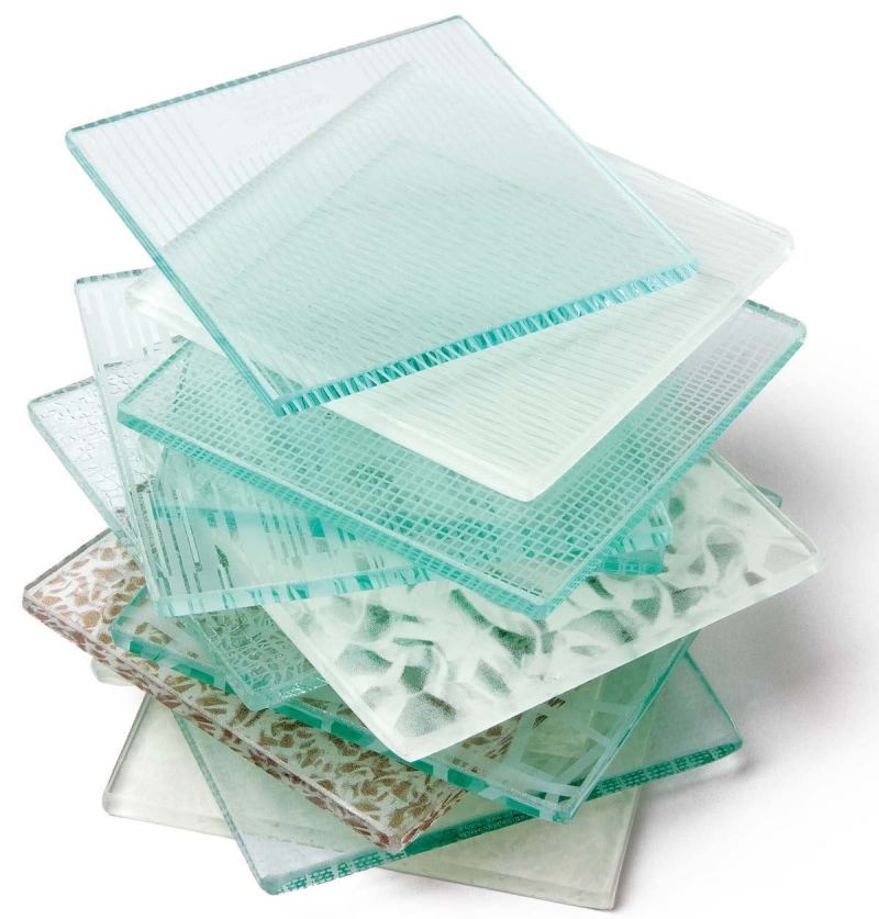 A Collection in Whites, Suzanne Tick Glass

Skyline Designskydesign.com

Ten patterns by textile designer Suzanne Tick - Textile weaves and scale studies are etched on the glass - Can be used in doors, walls, signage, and horizontal surfaces - Available in standard glass sizes up to 56 inches by 124 inches and in standard thicknesses - Tempered, laminated, and clear plate-glass options - All paints and coatings used on the glass are low-VOC, and color paints are water-based 100 percent recyclable