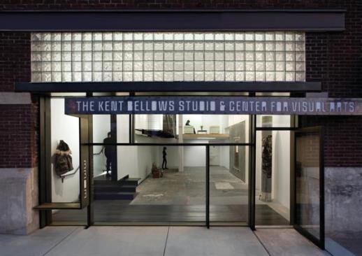 Omaha-based Randy Brown Architects converted the studio of Kent Bellows, a deceased artist, into the Kent Bellows Studio and Center for Visual Arts.