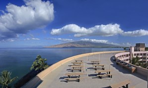 Menehune Shores Roof Deck by Duradek