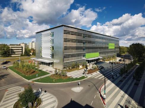 EEEL is clad in four profiles of aluminum panels that were fabricated by an auto-body shop when the custom profiles moved beyond the capacity of the curtainwall manufacturer?s facilities.