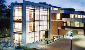 CAMPBELL HALL, THE UNIVERSITY OF VIRGINIAFaculty Architect: W.G. ClarkArchitect: W.G. Clark Associates�Joshua Stastny, Azadeh RashidiArchitect of Record: SMBW Architects�Willard Scribner, Bland Wade, Rab McClure, Ron Wolfe, Gwen Logan, Josh McCullar, Nicole Truitt, Yalin Uluaydin, Bronwen Warner, Andrew CockeStructural: Fox & AssociatesCivil Engineer: Draper Aden AssociatesM/E/P: Hurd & ObenchainBox Kite Design/Metal Fabrication: Charles YeagerLighting: Mark Schuyler LCContractor: Donley's Construction