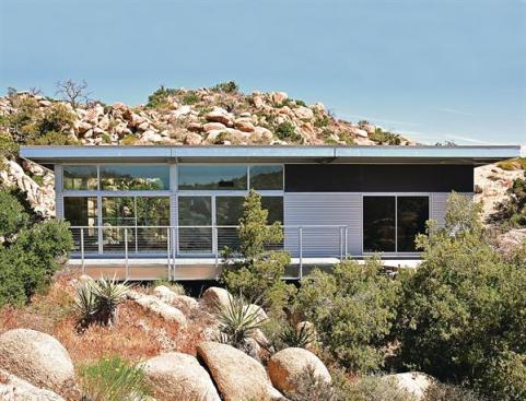 A completed home in Yucca Valley, Calif., built using the Blue Sky Frame, a light-gauge, pregalvanized steel moment-frame system.