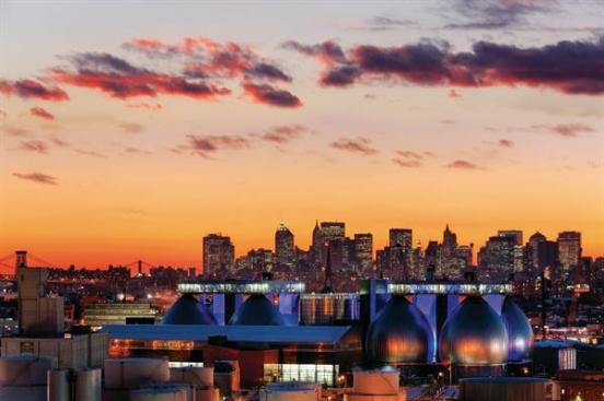 Newton Creek Wastewater Treatment Plant Brooklyn, N.Y. Ennead Architects The plant?s eight stainless steel?clad, egg-shaped digesters process some 1.5 million gallons of sludge each day, converting the waste into water, carbon dioxide, methane gas, and fertilizer.