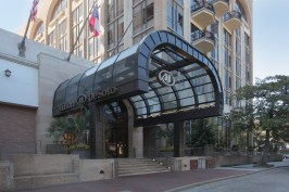 Georgia?s historic Hilton DeSoto hotel renovation features Super Sky skylight, finished by Linetec