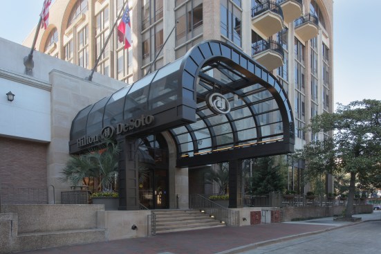 Georgia?s historic Hilton DeSoto hotel renovation features Super Sky skylight, finished by Linetec
