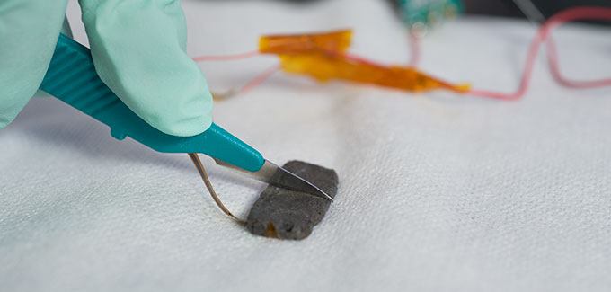 Stanford University's new self-healing polymer