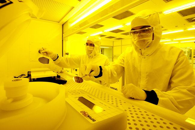 The development of quantum computing devices