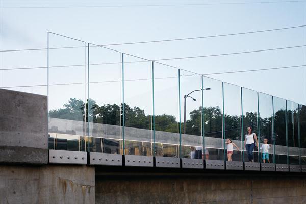 (激レア/メロハー) Krakatoa - Building Bridges Troost Bridge - Architect Magazine