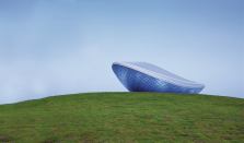 The quilted cladding lining the underbelly of the ARC is an ETFE pneumatic cushion system. This façade system is lightweight, exerting minimal load on the pavilion’s steel structure. It also maintains a weathertight enclosure and provides a high-performance building skin with a high insulation value.