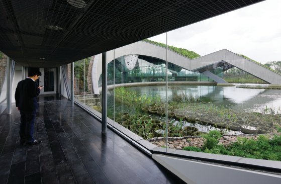 Headquarters for the Giant Interactive group, a software company in Shanghai, 2011
