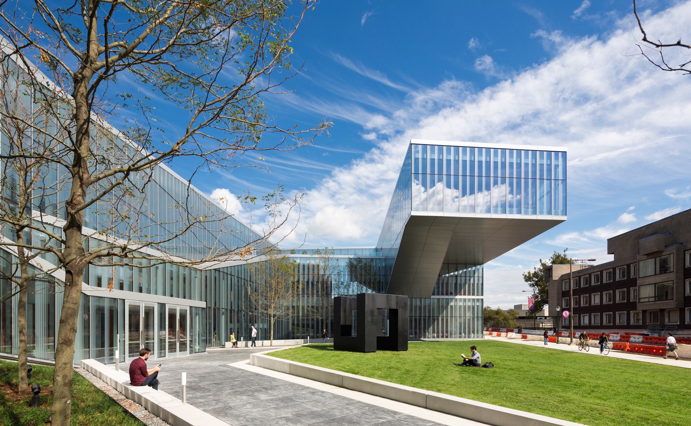 Entrance and cantilever.