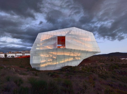 Plasencia+Auditiorium+and+Congress+Center%2c+C%c3%a1ceres%2c+Spain%2c+2005
