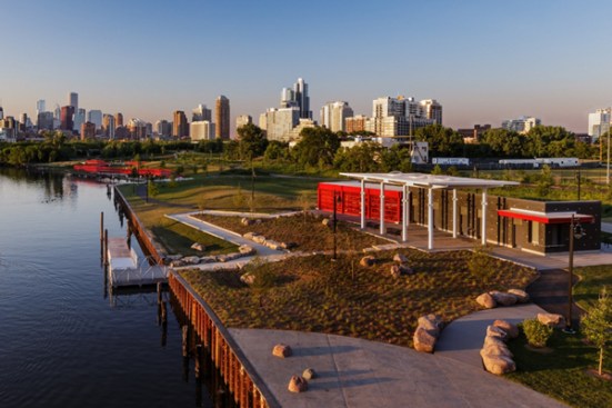 Ping+Tom+Park+Boathouse%2c+by+Johnson+%26+Lee+Architects+and+Planners