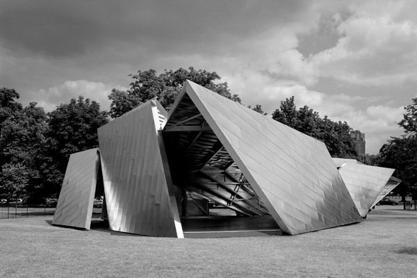 2001 Serpentine Gallery Pavilion - Architect Magazine