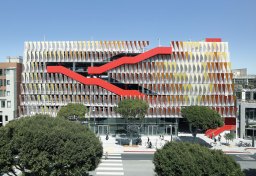 Santa+Monica+Public+Parking+Structure+%236%2c+Behnisch+Architekten+%26+Studio+Jantzen%2c+Santa+Monica