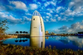 Kameleon+Color+paint+creates+color-changing%2c+iridescent+exterior+for+Exploration+Tower+at+Port+Canaveral