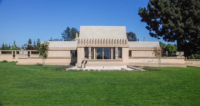 Hollyhock House in Los Angeles