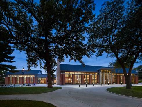 Cornell College Thomas Commons