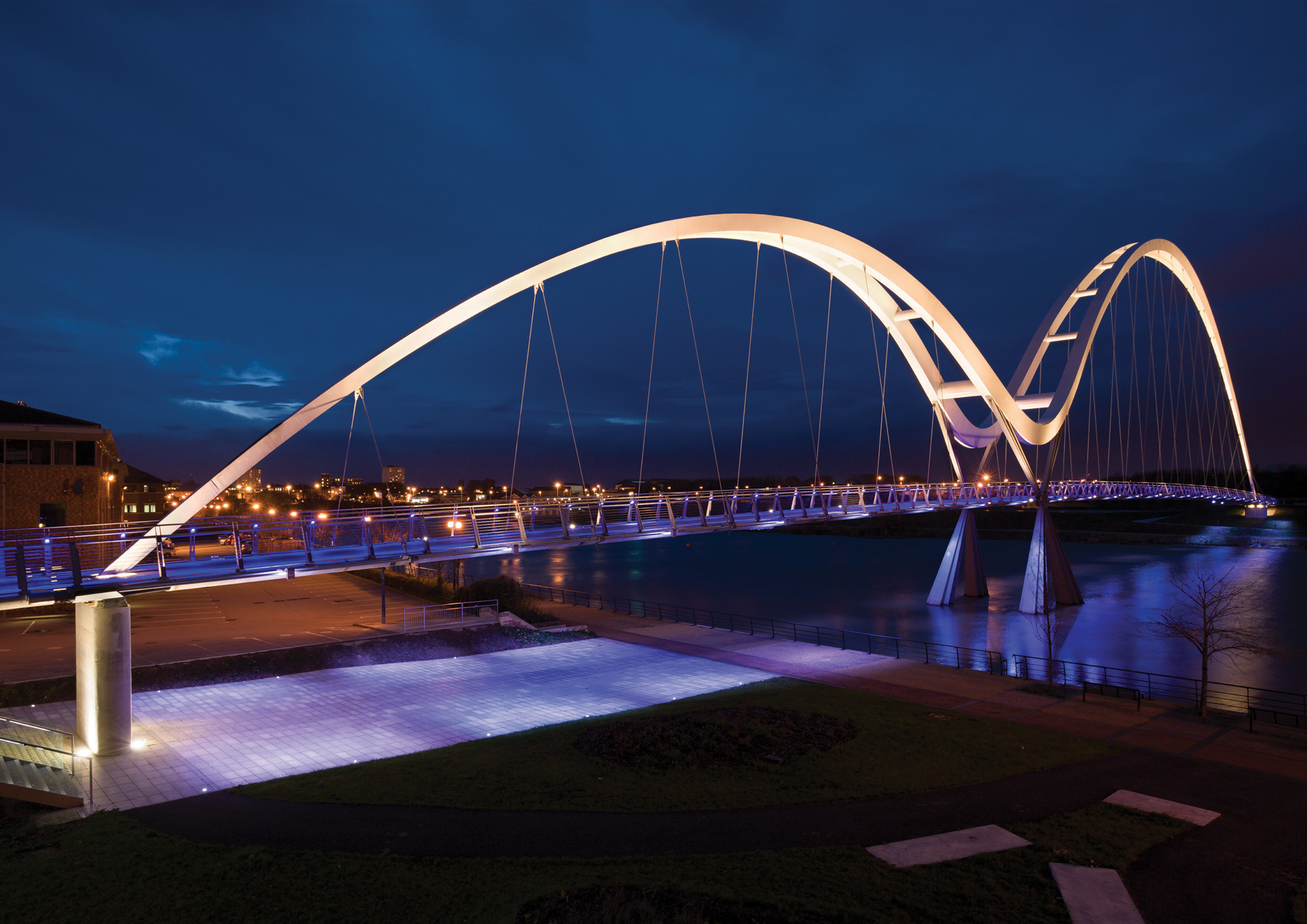 Zumtobel Group Acquires LED lighting company acdc