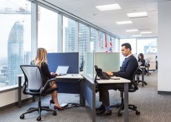 Philips' connected lighting system has been installed in Cisco's Toronto office headquarters.