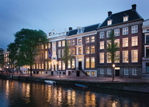 The Waldorf Astoria Amsterdam occupies six contiguous 17th- and 18th-century grand houses on the Herengracht canal.