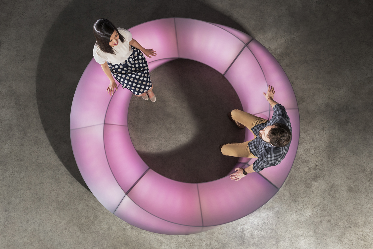 Object of the Moment: The Mobius Bench by 3Form and Louis Lim