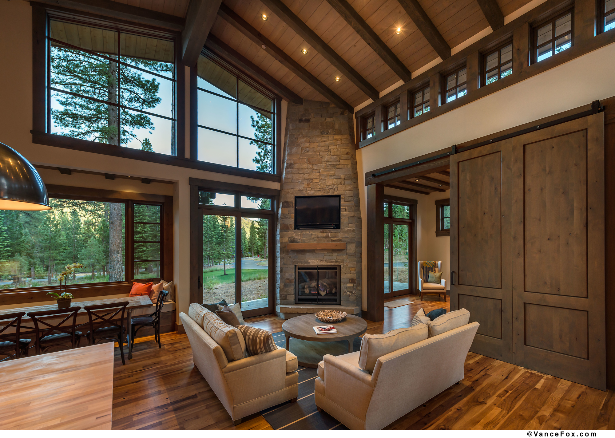 Ron Ruscio Photography + Craftsmen in Wood