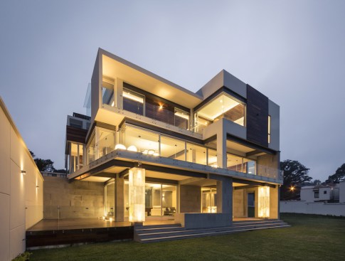 Casa Bosque de Niebla - BCA Taller de diseño