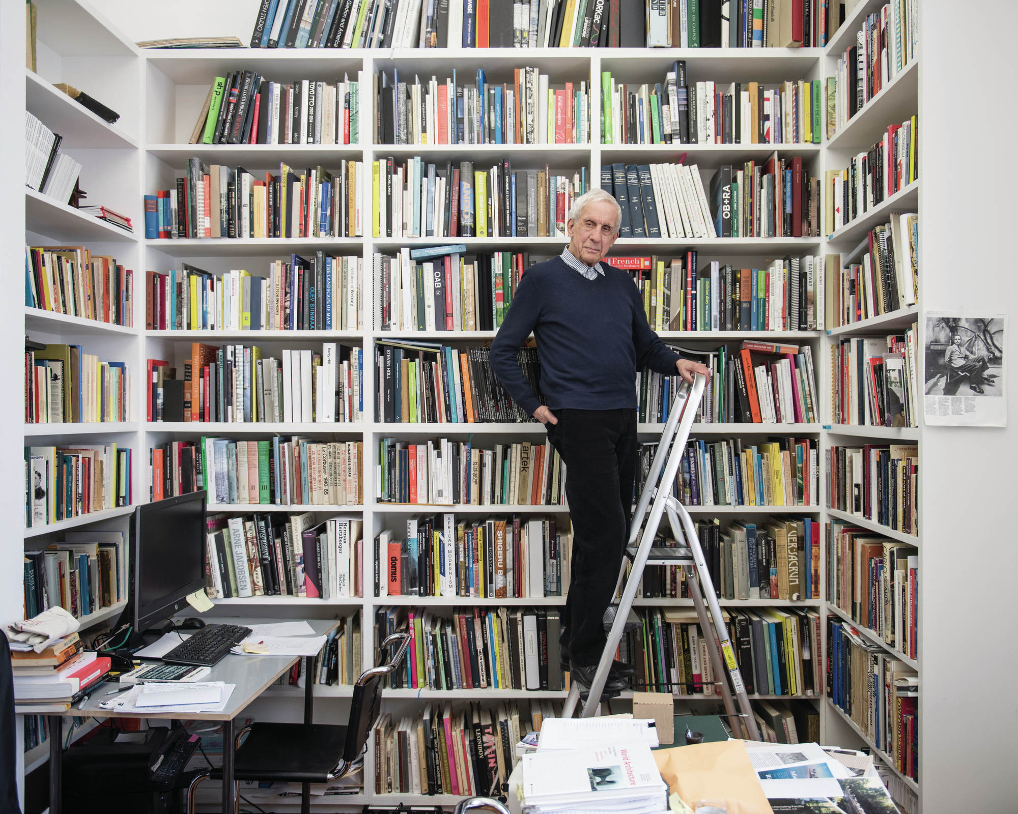 【kenneth frampton】STEVEN HOLL ARCHITECT Steven Holl: Architect by Kenneth Frampton | Goodreads