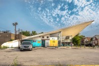 Pride Cleaners, designed by architect Gerald Siegwart and completed in 1959—one of many South Side buildings that deserve designation as Chicago Landmarks
