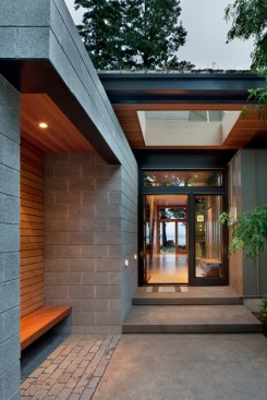 Platinum House entryway