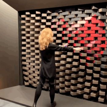 Dynamic wall by ARCHITIME design group