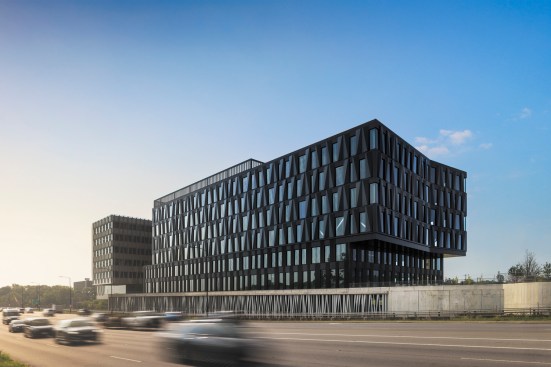 Derived from simple pieces, the façade of Digital Futures 2 expresses the dynamic work being done within its walls.