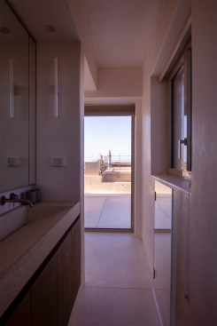 indoor View-Shower