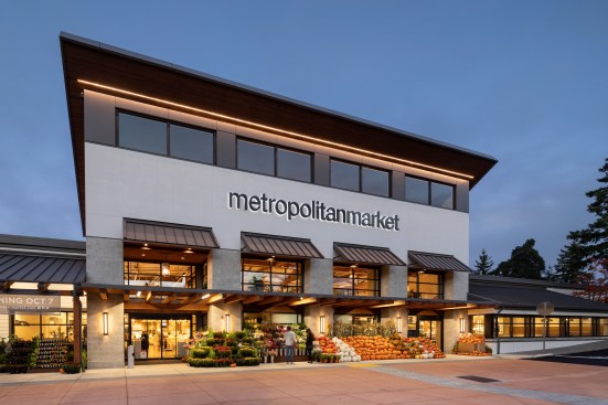 Metropolitan Market - Gig Harbor