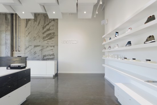 Showroom Detail