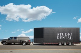 Photograph Copyright Mitch Tobias www.mitchtobias.com (415) 647-0242
Interiors and exteriors of Studio Dental, a mobile dental office in San Francisco.  Dentist with patient.