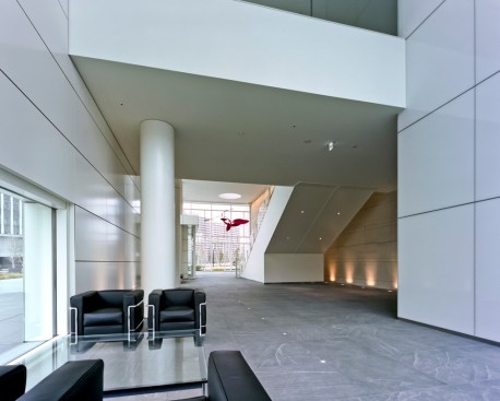 三菱地所レジデンス(MITSUBISHI JISHO RESIDENCE CO.,LTD.)・三菱地所設計(Mitsubishi Jisho Sekkei Inc)・鹿島建設(KAJIMA CORPORATION)