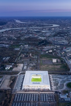 Carte Postale Bordeaux Stade Football Et Ville – 1952, Noir Et Blanc, écrite