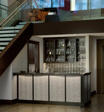 Client refreshment bar