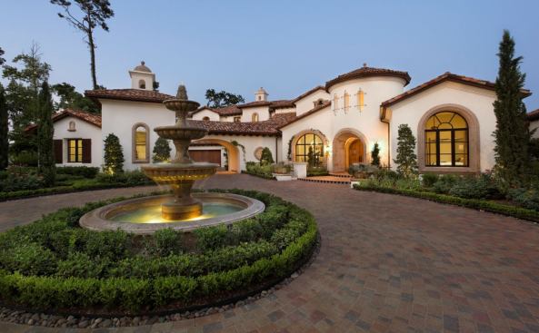 Luis Jauregui, AIA, presented several of his firms design/build projects, including this Santa Barbara style house in Lake Conroe, Texas.