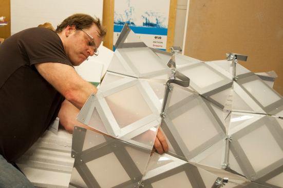 The cluster 
Adaptive Structural Skins aims to find dynamic structural forms that can respond to changing programmatic or environmental conditions.
