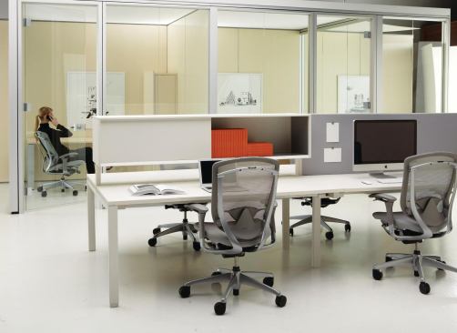 Teknion’s universal desking system Interpret comprises reconfigurable work surfaces, a support structure, and storage components that come in multiple sizes and shapes. Customizable features include screen heights and screen elements, and the integration of components such as whiteboards. Interpret offers several accent-color and finish options, including storm-white laminate for desk surfaces (shown). • 
teknion.com