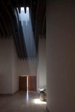 cloister+vestibule