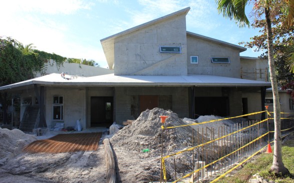 Exterior+front+-+construction+progress