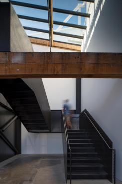 Charles Smith Wines Jet City | Olson Kundig