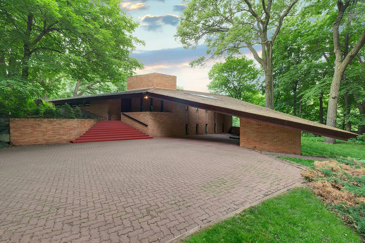 Frank Lloyd Wright–Designed House Listed in St. Louis Park, Minn.