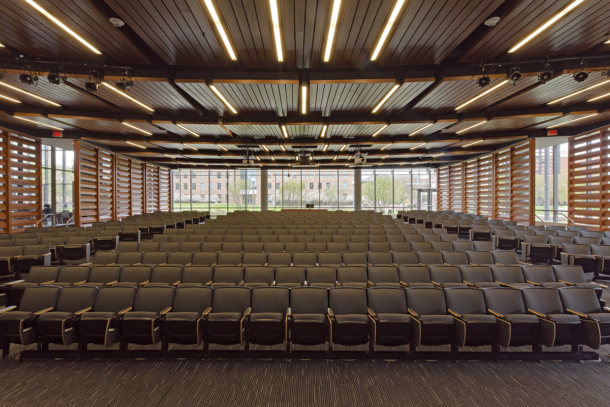 University of Illinois at Urbana-Champaign Electrical and Computer ...