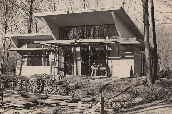 Construction of the Lurie House